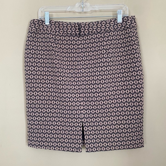 Worthington Black and Tan Patterned Skirt - Picture 2 of 6